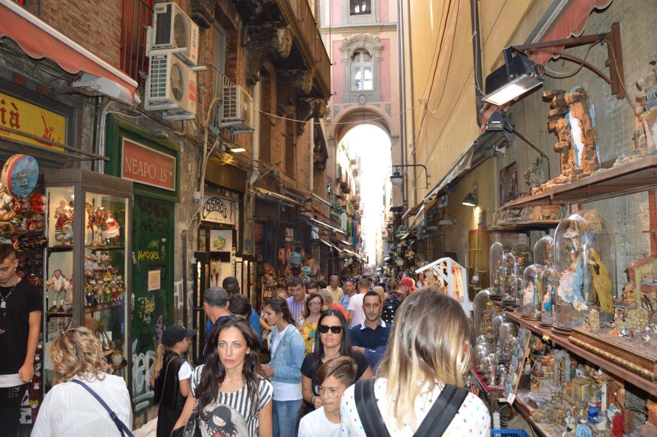 Duomo View Naples Bed & Breakfast Exterior photo